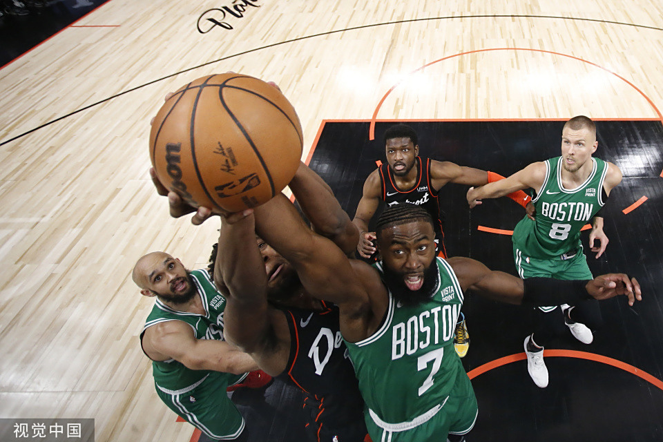 1xBit体育app下载地址-步行者击败凯尔特人，豪取三连胜的简单介绍