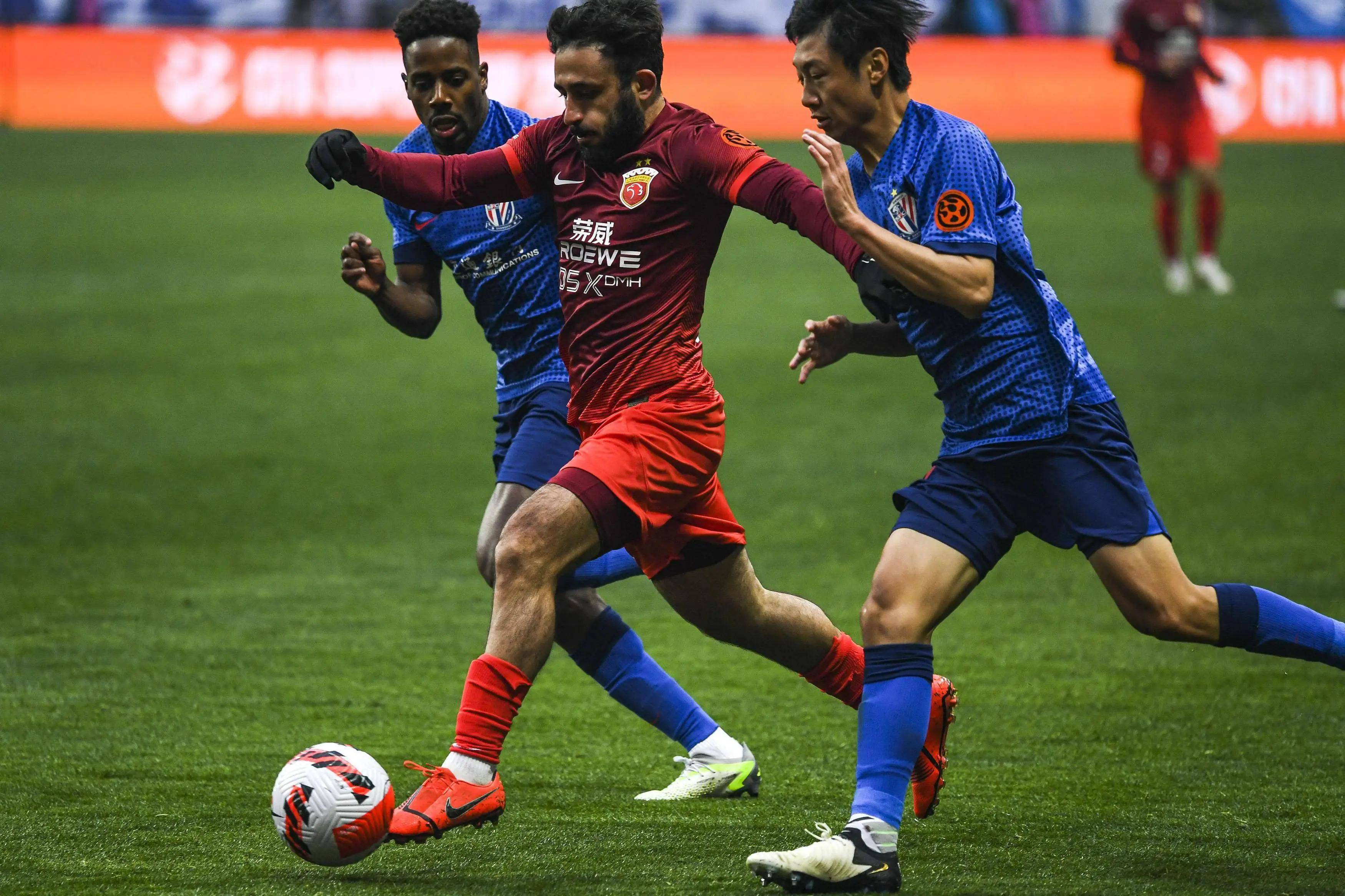 1xBit体育app下载-中超联赛技战术精妙，球员表现引人赞叹的简单介绍