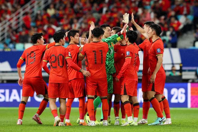 中国足球联赛战况激烈,多支球队竞争激烈的简单介绍 中国足球联赛战况激烈,多支球队竞争激烈的简单介绍