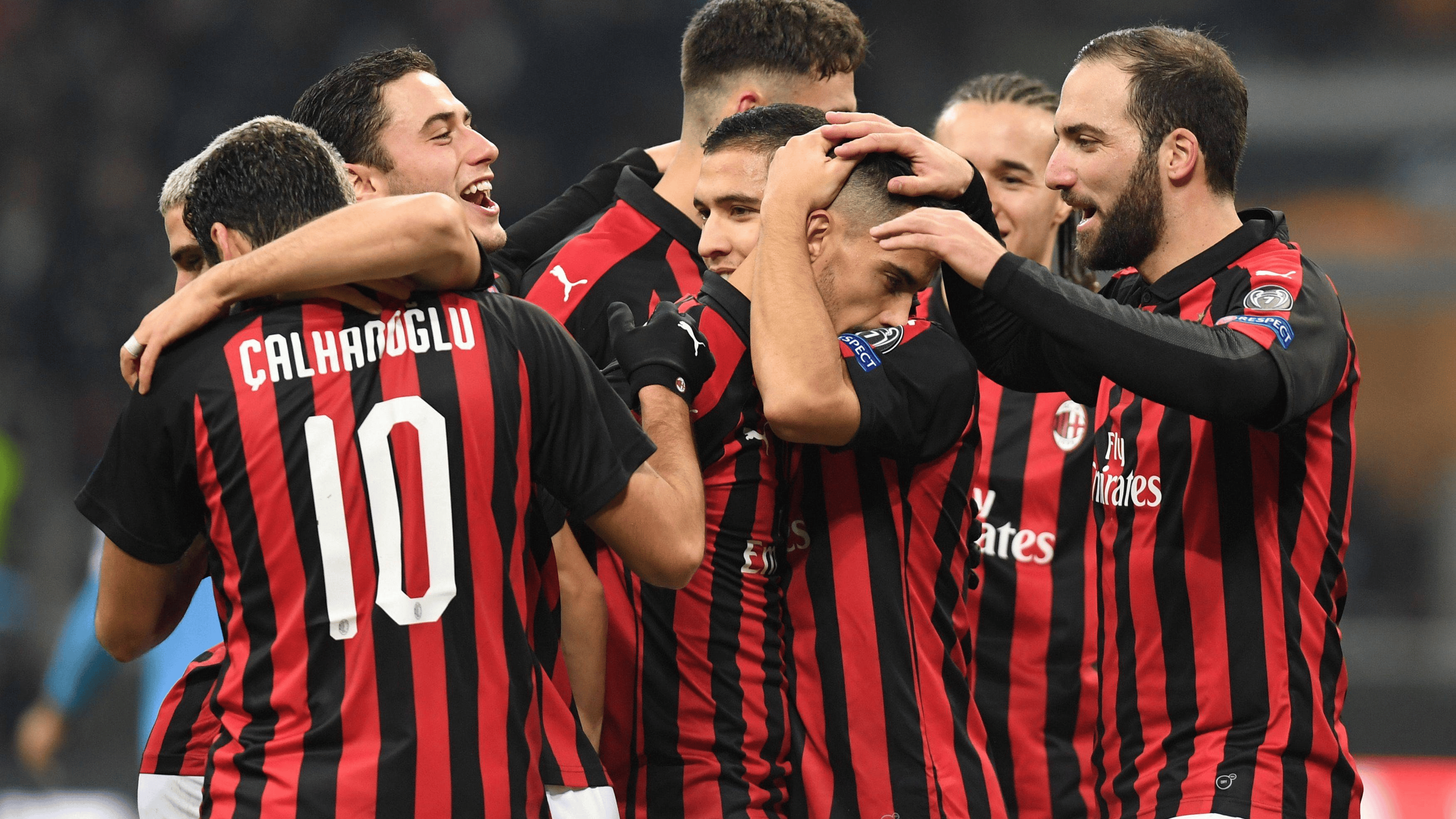 1xBit体育投注-关于AC米兰惨遭逆转，下滑意甲积分榜！的信息