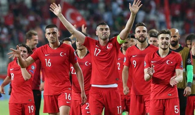 1xBit体育在线登录-荷兰队试图在欧预赛中战胜土耳其