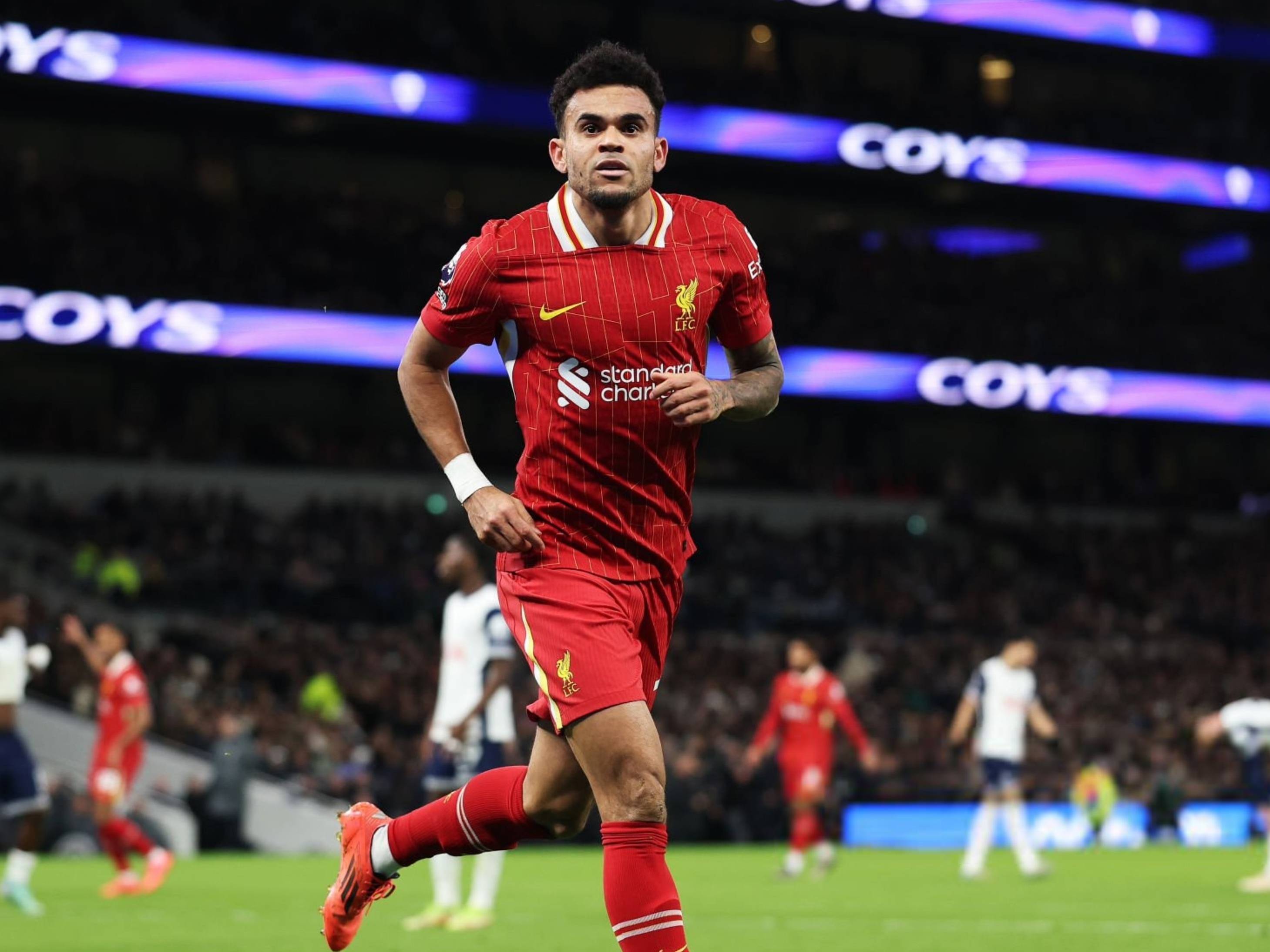 1xBit体育链接-拜仁官方确认C罗加盟，转会费高达1亿欧元的简单介绍