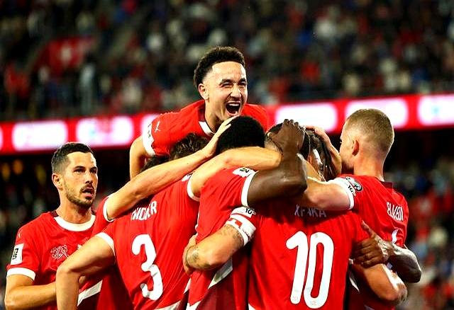 争夺激烈！欧预赛比分悬殊，球队全力抗衡的简单介绍