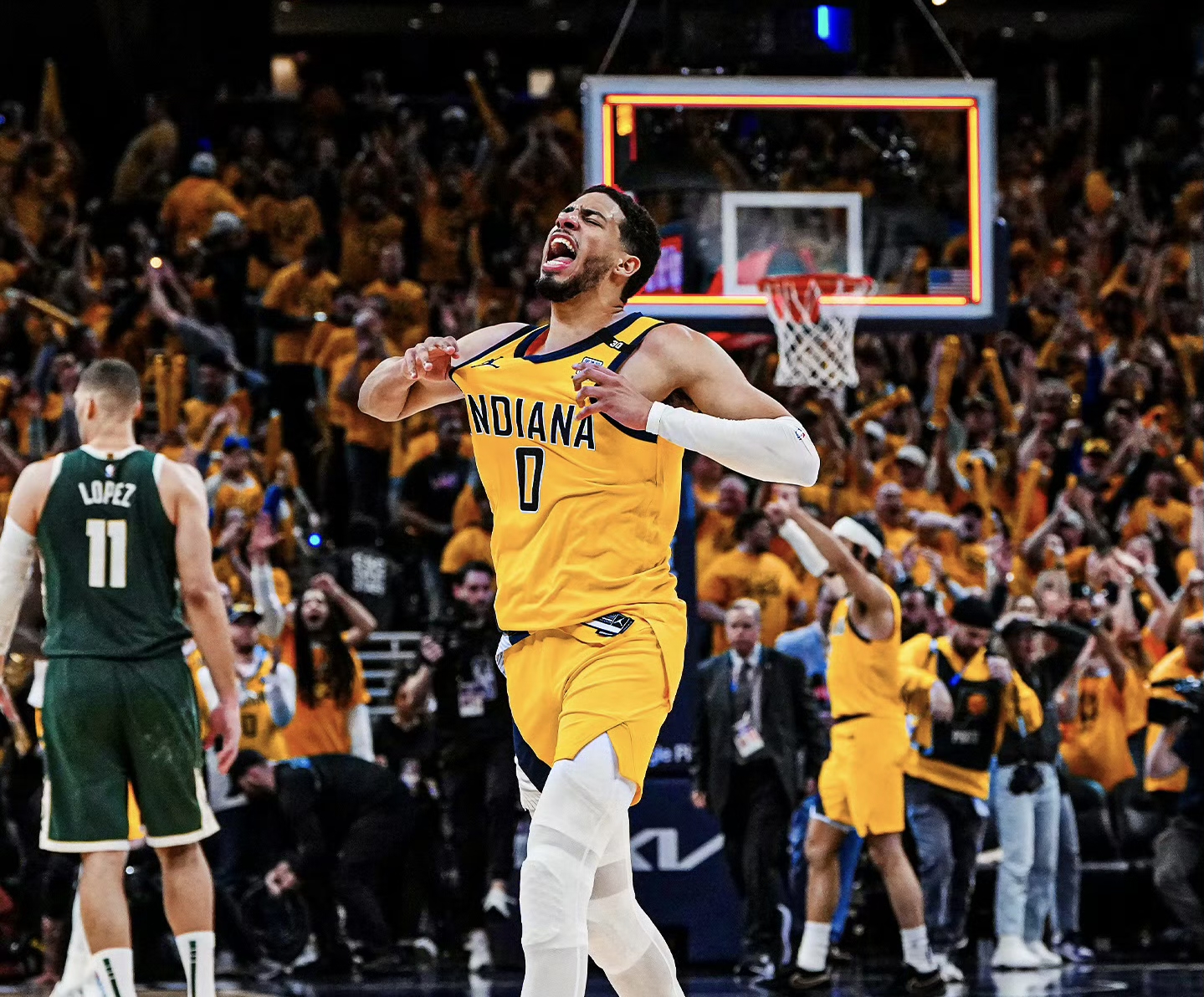 1xBit体育官网登录网址-包含黄蜂力克步行者，格林关键时刻挺身而出的词条