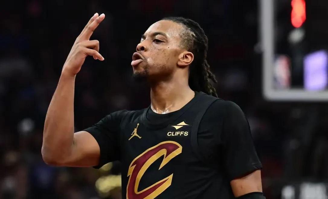 1xBit体育视频-爵士惊险胜掘金，米切尔绝杀砍下40分