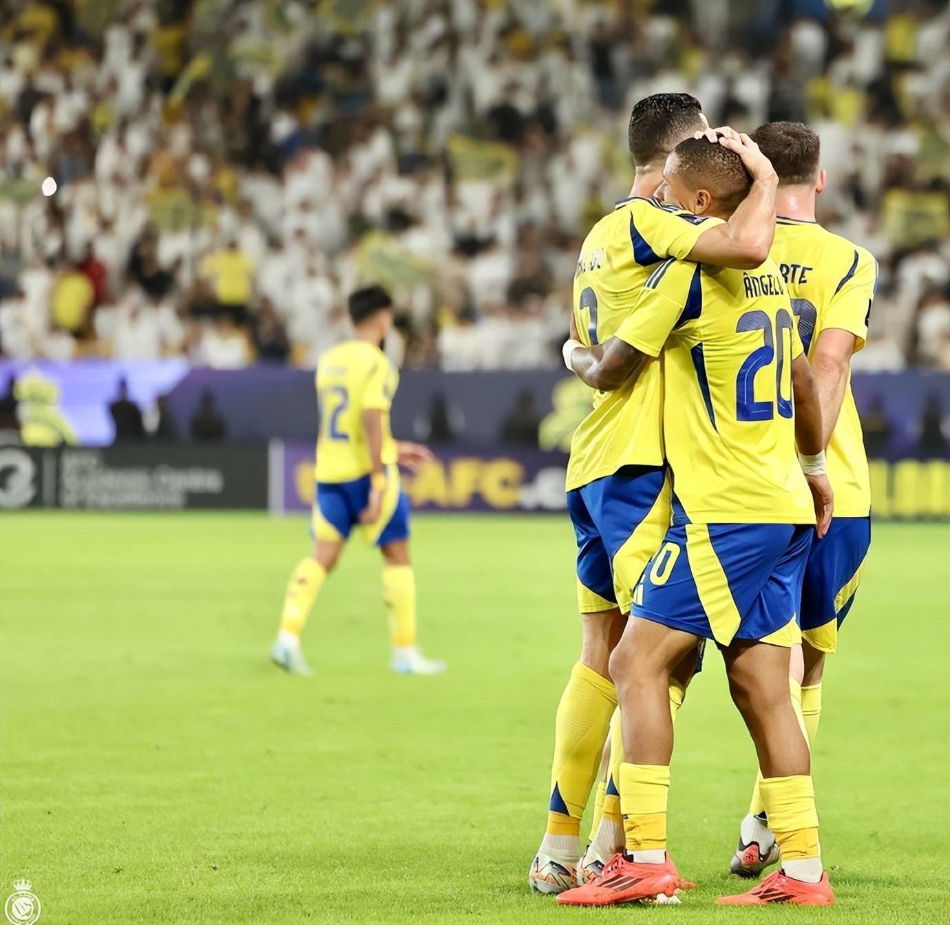 维罗纳意外击败豪门取得胜利 维罗纳意外击败豪门取得胜利