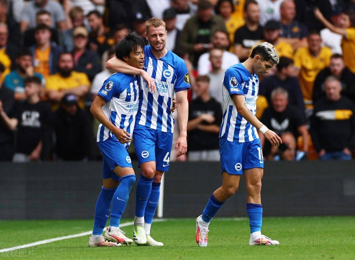 1xBit体育亚洲官网-伯恩茅斯中场无私助攻，帮助球队奋勇斗胜的简单介绍